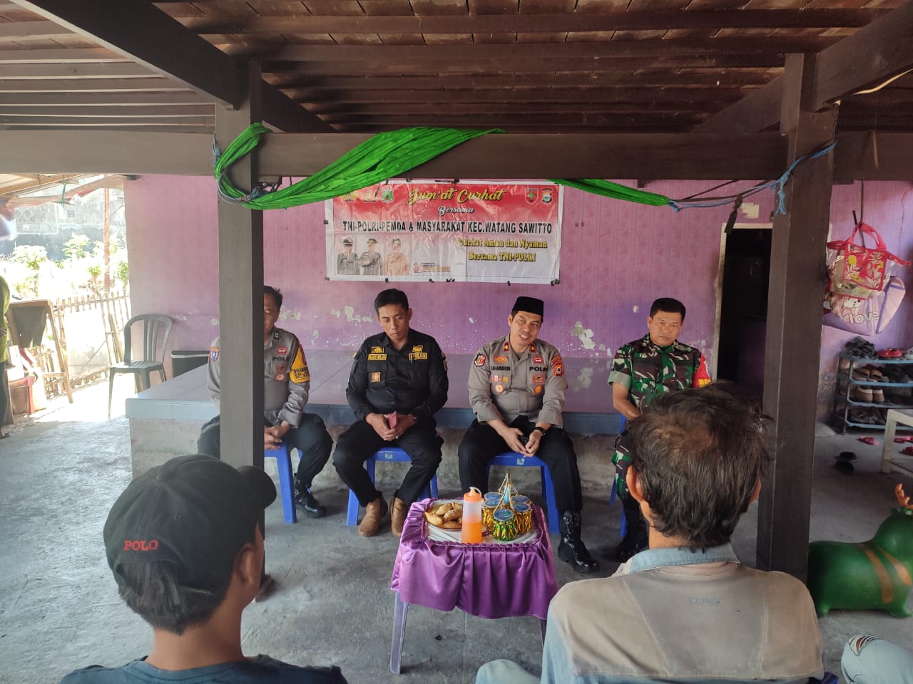 Kapolsek Watang Sawitto Pimpin Pelaksanaan Jumat Curhat Bersama Warga Rubae
