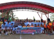 Tour Sepak Bola Kamtibmas, Kapolres Sinjai Bersama Dandim 1424 Sinjai Jalin Silaturahmi Dengan Warga