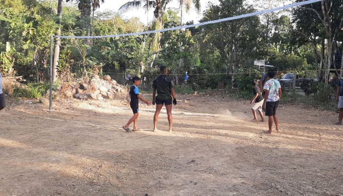 TMMD ke-118 Kodim 1420/Sidrap: Satgas Ajak Generasi Muda dan Warga Melalui Ajang Olahraga Bola Voli Bersama