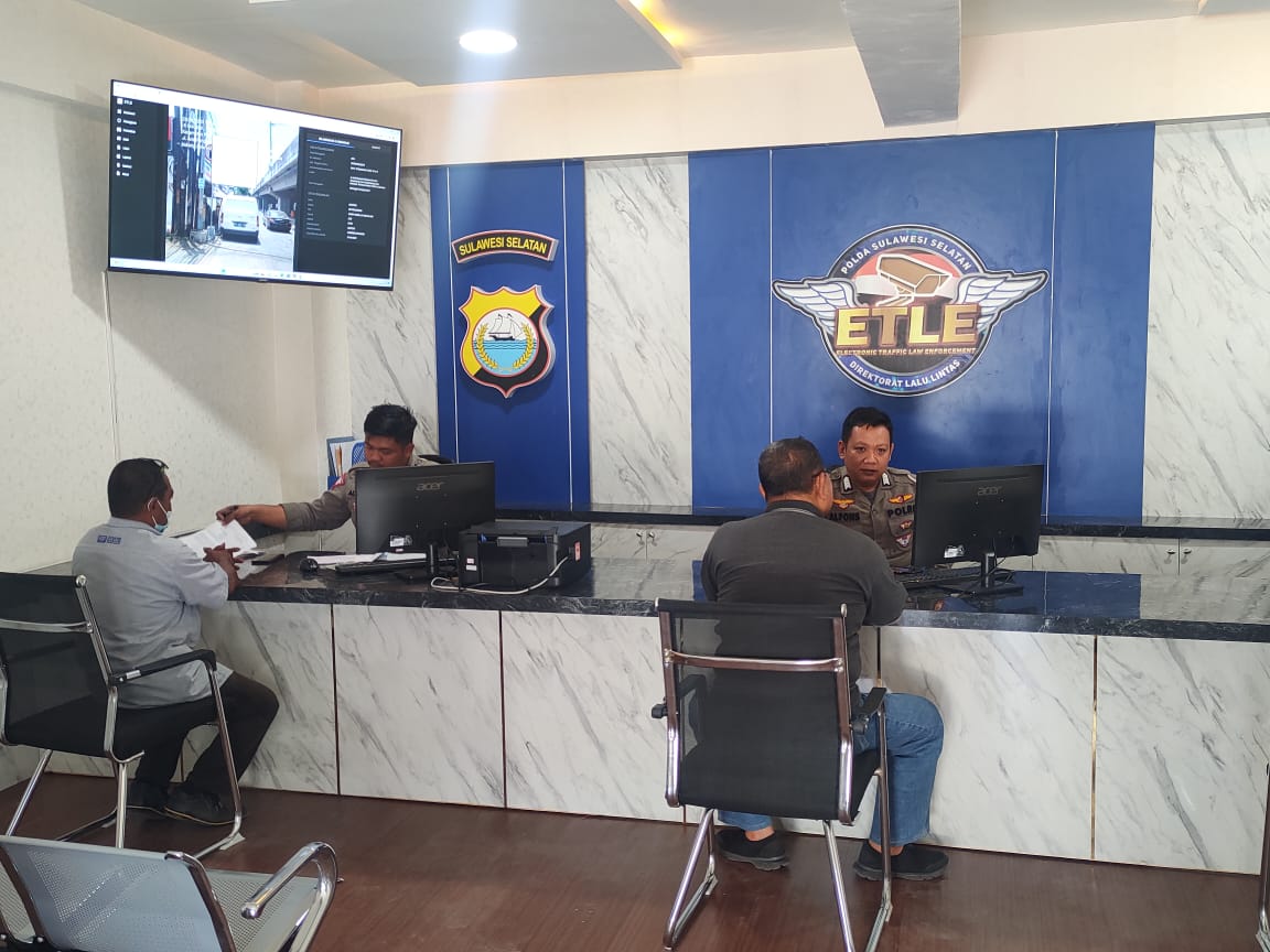 Di Makassar 975 STNK Terblokir ETLEMasyarakat diimbau Segera Konfirmasi