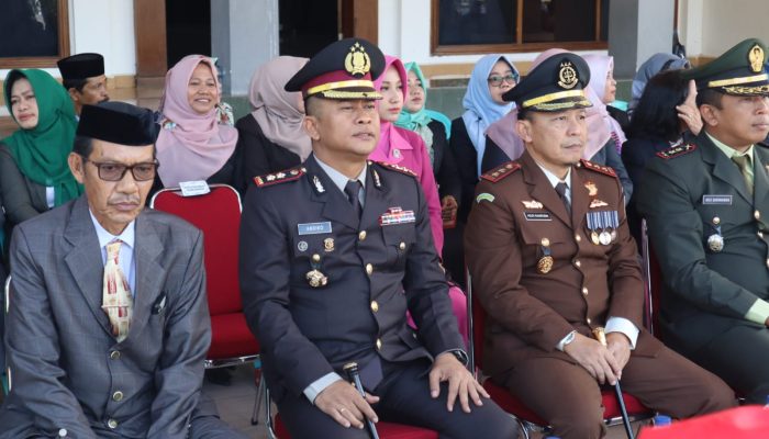 Kapolres Pinrang Hadiri Upacara Kesaktian Pancasila 1 Oktober 2023 di Halaman Kantor Bupati Pinrang