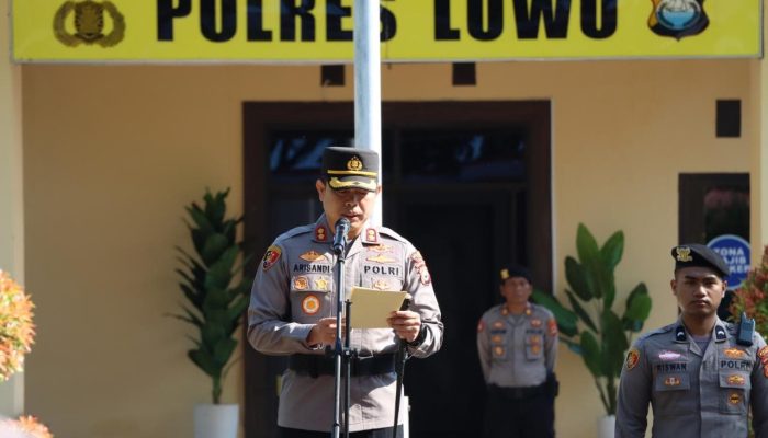 Pimpin Upacara Kenaikan Pangkat Pengabdian, Kapolres Luwu Ingatkan Netralitas Personil Pada Pemilu 2024