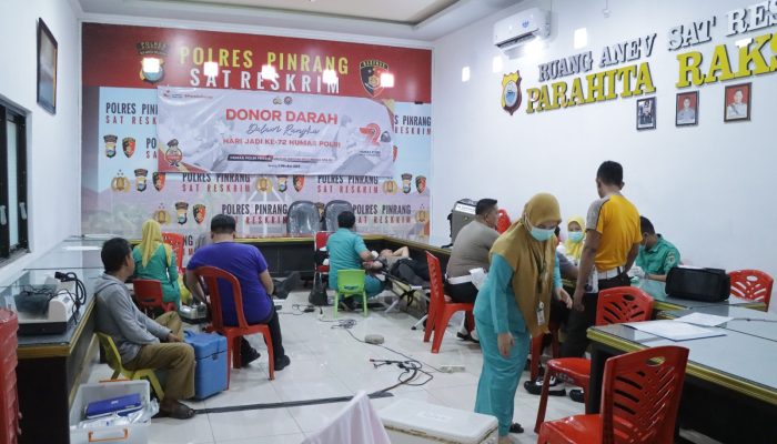 Polres Pinrang Gelar Donor Darah dalam Rangka HUT Humas Polri ke-72