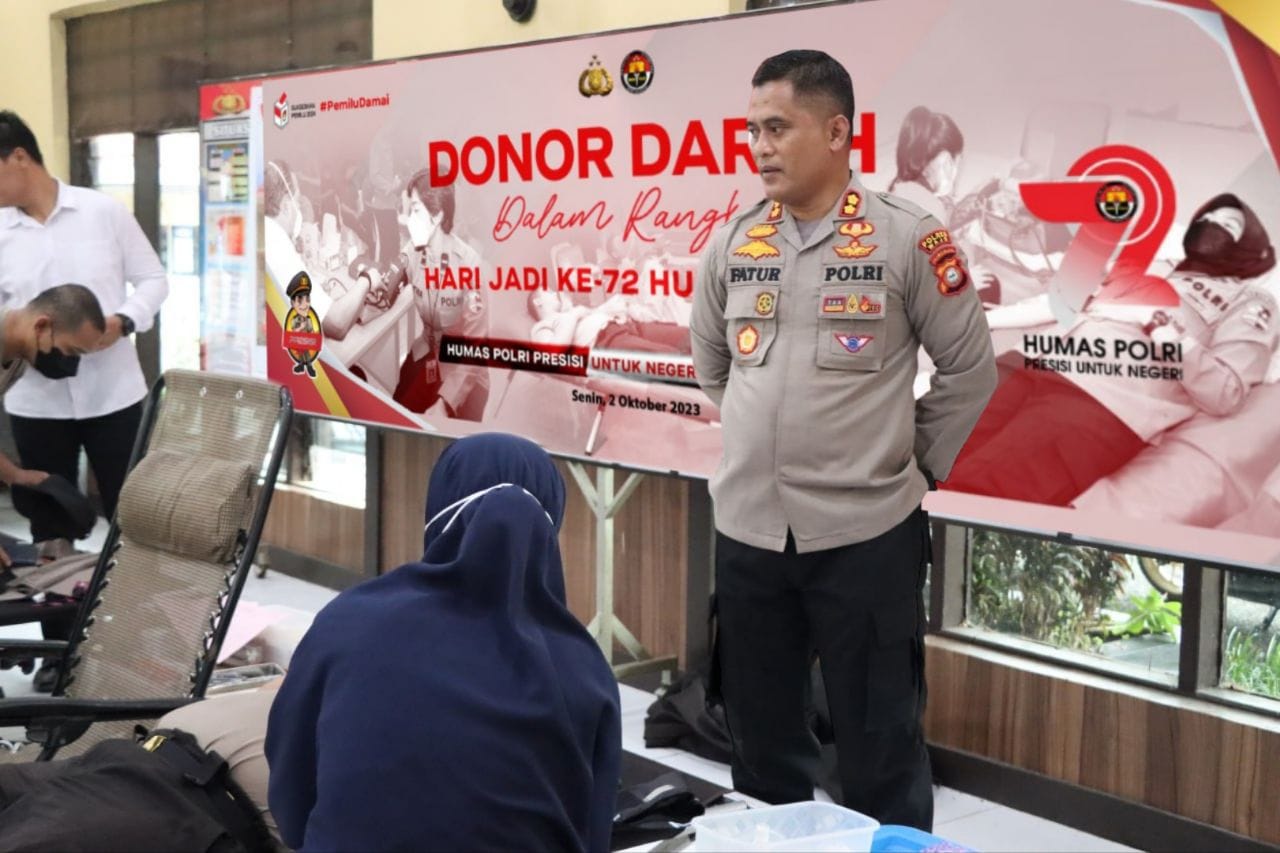 Menyambut HUT Humas Polri ke-72 Polres Wajo Melaksanakan Kegiatan Donor Darah