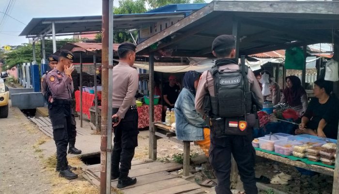 Sat Samapta Polres Pinrang laksanakan patroli dialogis Siang hari dan berikan himbauan kamtibmas