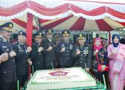Kapolres Parepare Beri Kejutan Usai Upacara HUT TNI Ke 78 Di Makodim 1405/Parepare