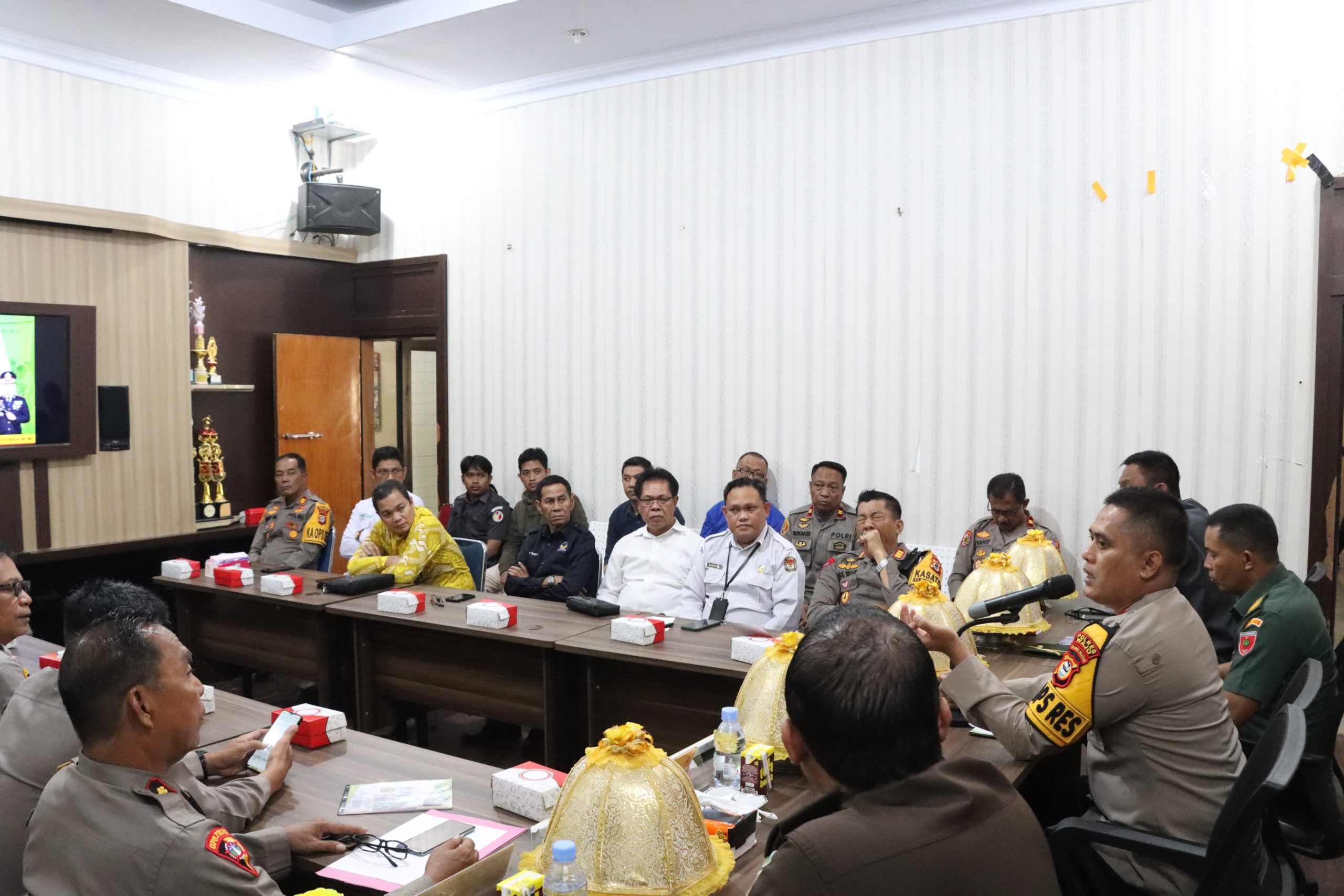 Kapolres Wajo Pimpin Rakor Kesiapan Operasi Mantap Brata 2023-2024 Dalam Rangka Pengamanan Pemilu