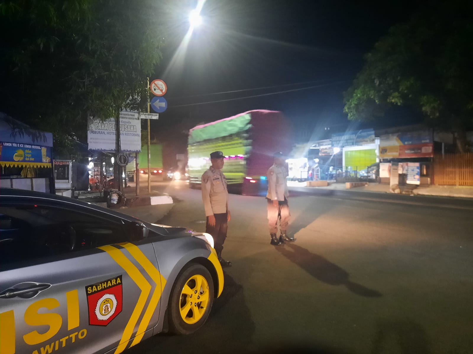 Cegah Gangguan Kamtibmas, Polsek Watang Sawitto Terus Massifkan Patroli Dimalam Hari