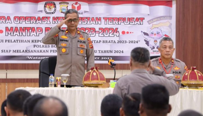 Polres Bone Gelar Latpra Operasi Mantap Brata 2023-2024