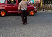 Ciptakan Kamseltibcarlantas Di Sore Hari, Personil Unit Lantas Polsek Watang Sawitto Laksanakan Gatur Lalin