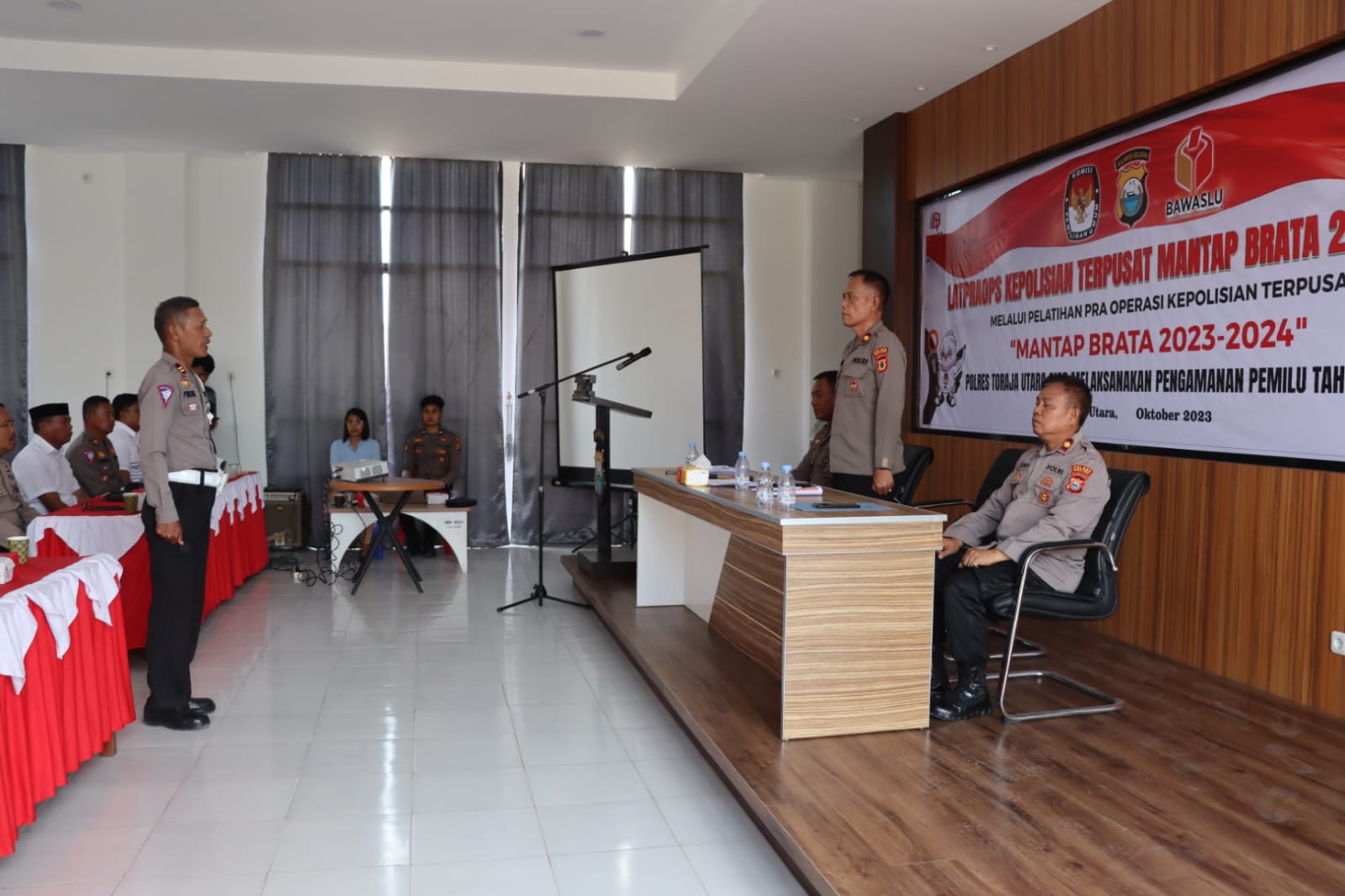 Berikan Bekal dan Pamahaman, Polres Toraja Utara Gelar Latpraops Mantap Brata 2023-2024