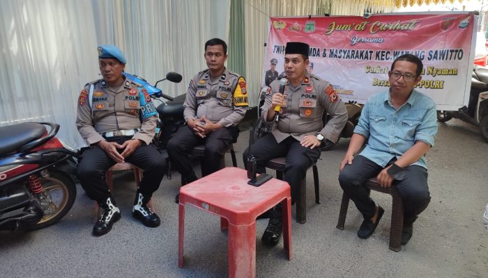 Kapolsek Watang Sawitto Pimpin Pelaksanaan Jumat Curhat Bersama Warga Tassokoe