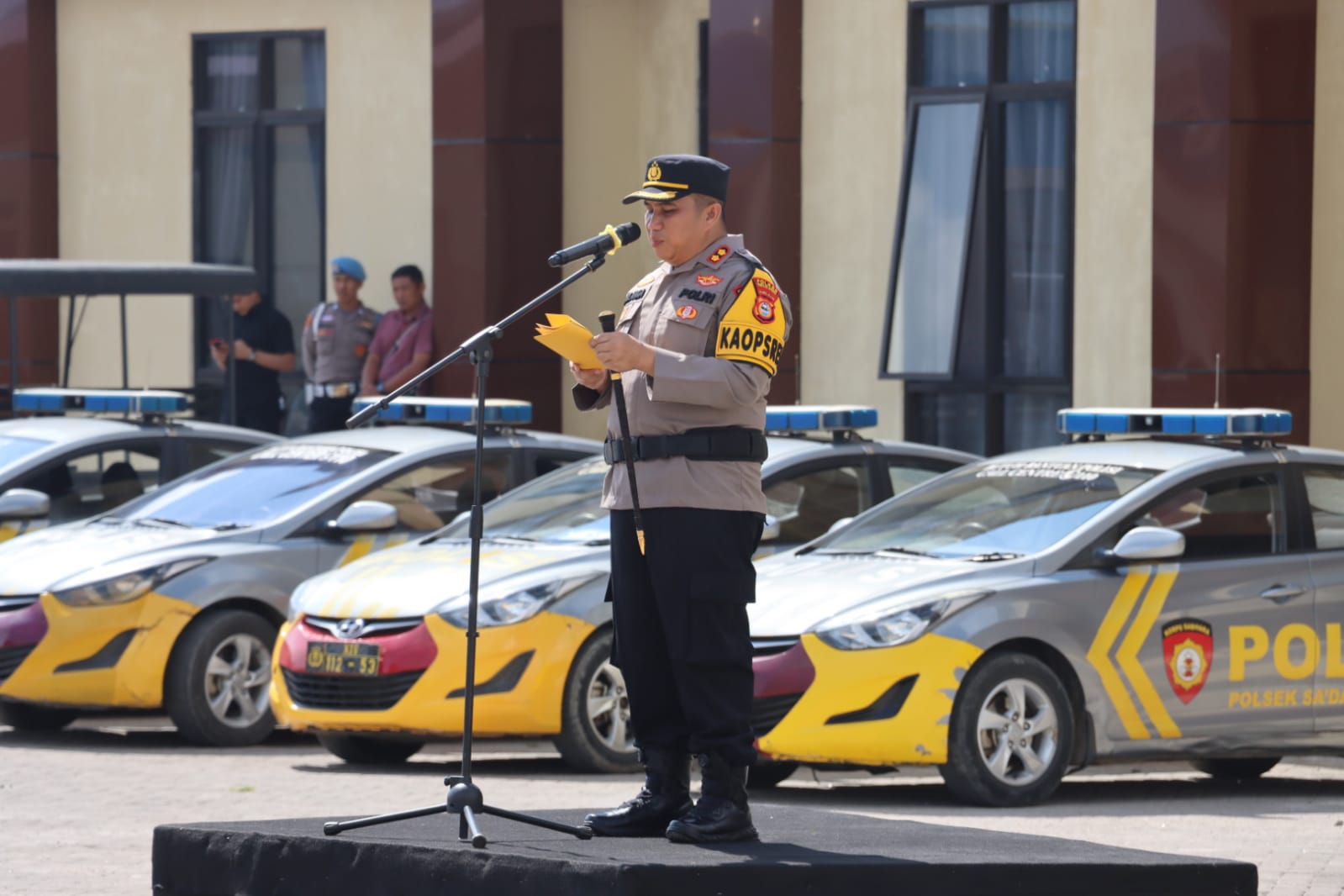 Cek Kesiapan Akhir Pengamanan Pemilu, Polres Toraja Utara Laksanakan Apel Gelar Pasukan Ops Mantap Brata 2023-2024