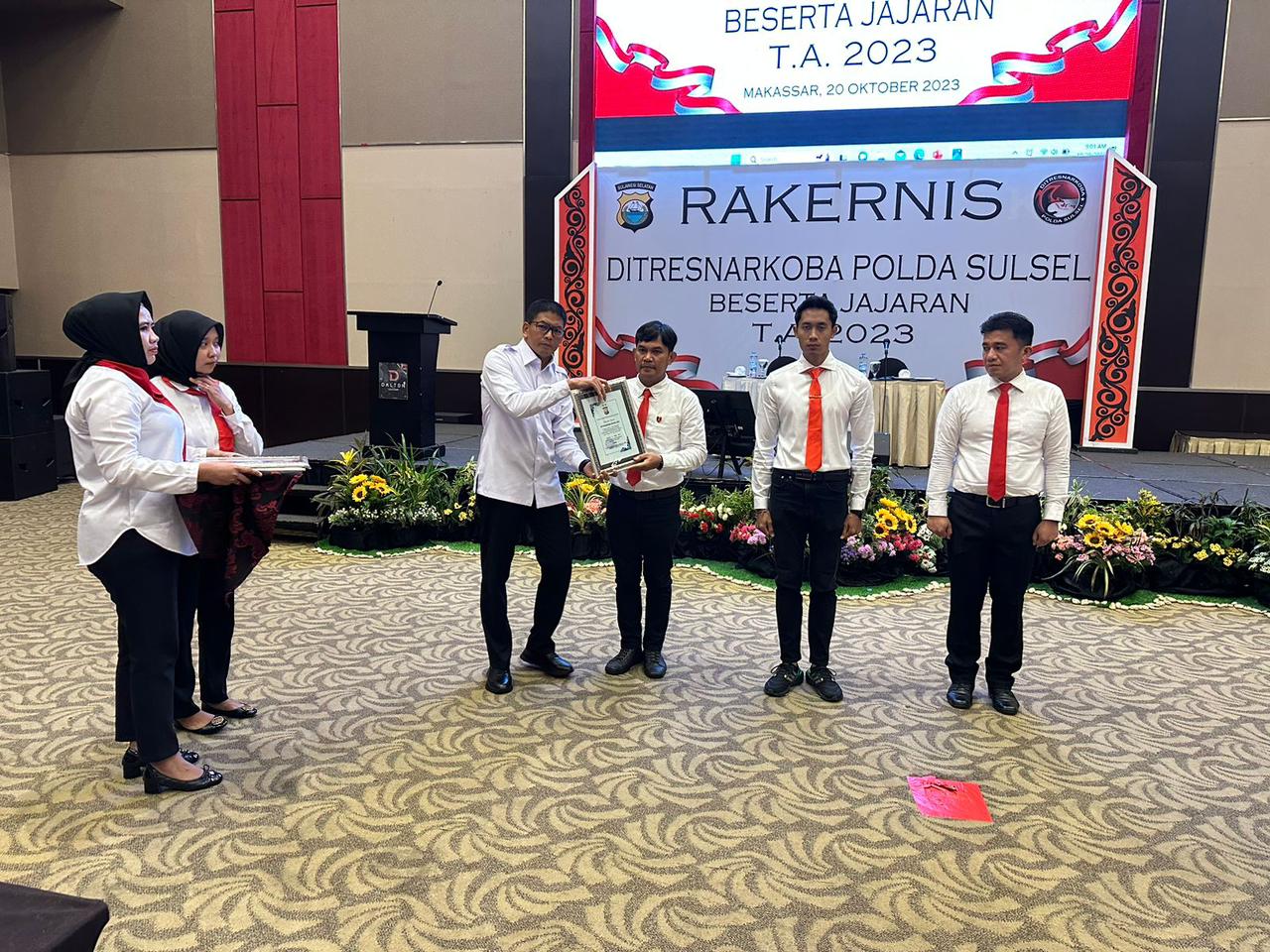 Polres Luwu Terima Penghargaan Juara I Lomba Kampung Tangguh Bebas Narkoba