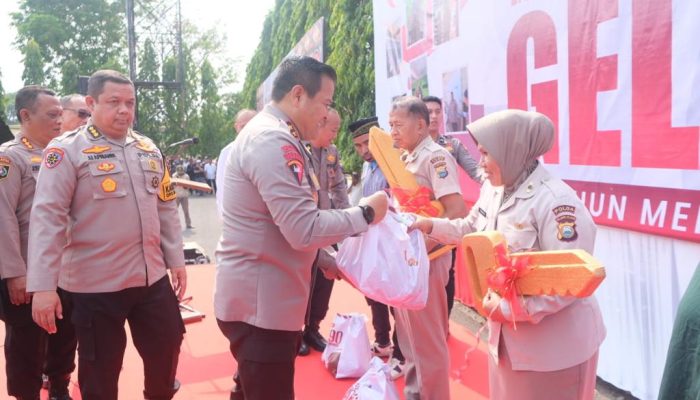 Cooling System Jelang Pemilu 2024, Lulusan TNI Polri AKABRI 1990 Di Sulsel Gelar Bakti Sosial dan Bakti Kesehatan