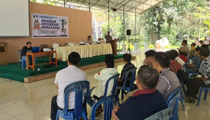Pesan Kapolres Tana Toraja Saat Menjadi Narasumber Pada Seminar Moderasi Beragama
