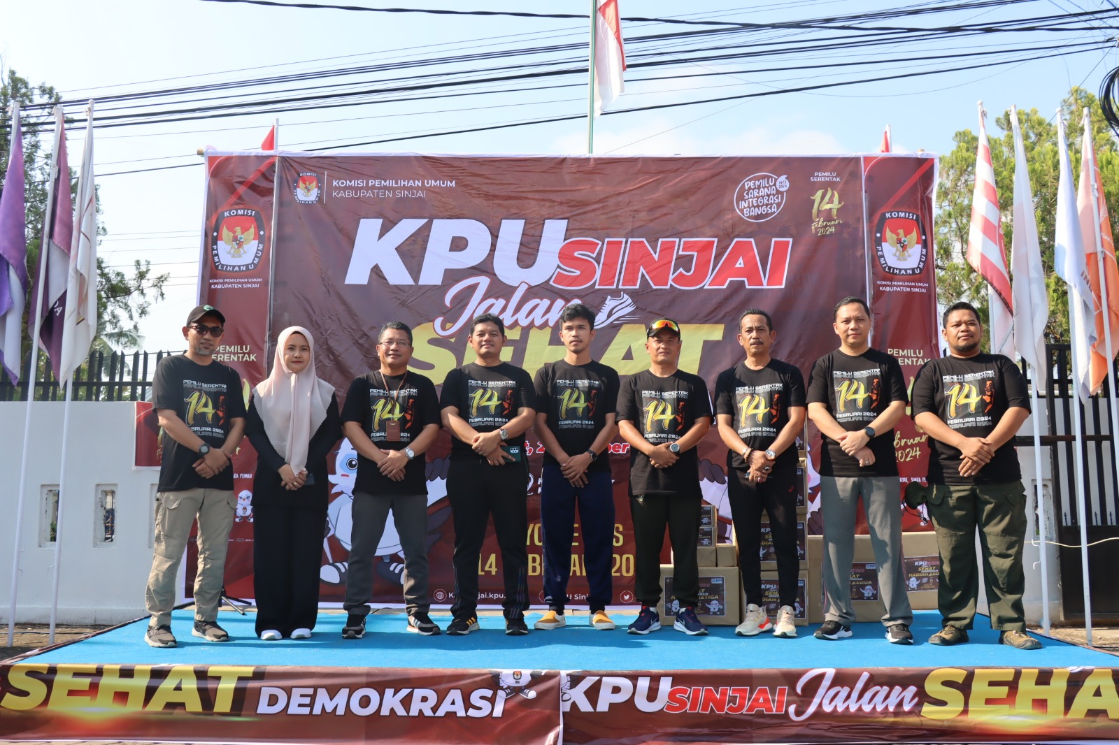 Kapolres Sinjai Hadiri Jalan Sehat Demokrasi Yang Digelar KPU Sinjai