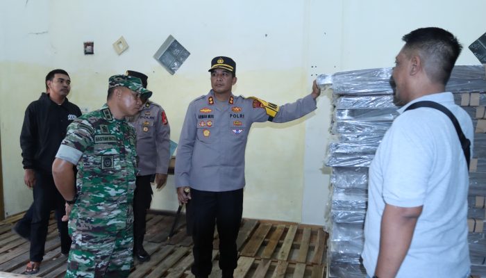 Jelang Pemilu 2024 Kapolres Parepare bersama Dandim Cek Gudang Logistik KPU Parepare