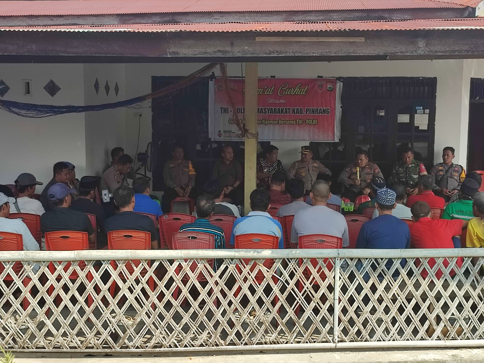 Polres pinrang Gelar Jumat Curhat, Dengarkan Keluhan Masyarakat