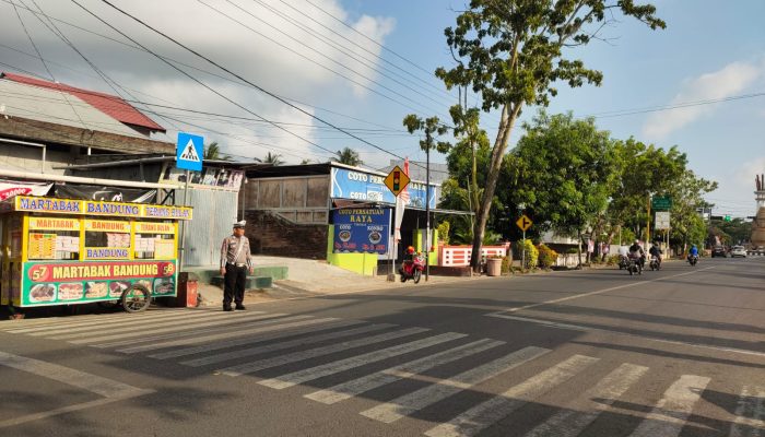 Sat Lantas Polres Sinjai Laksanakan PAM Gatur Lalin di Pagi Hari, Ini Tujuannya