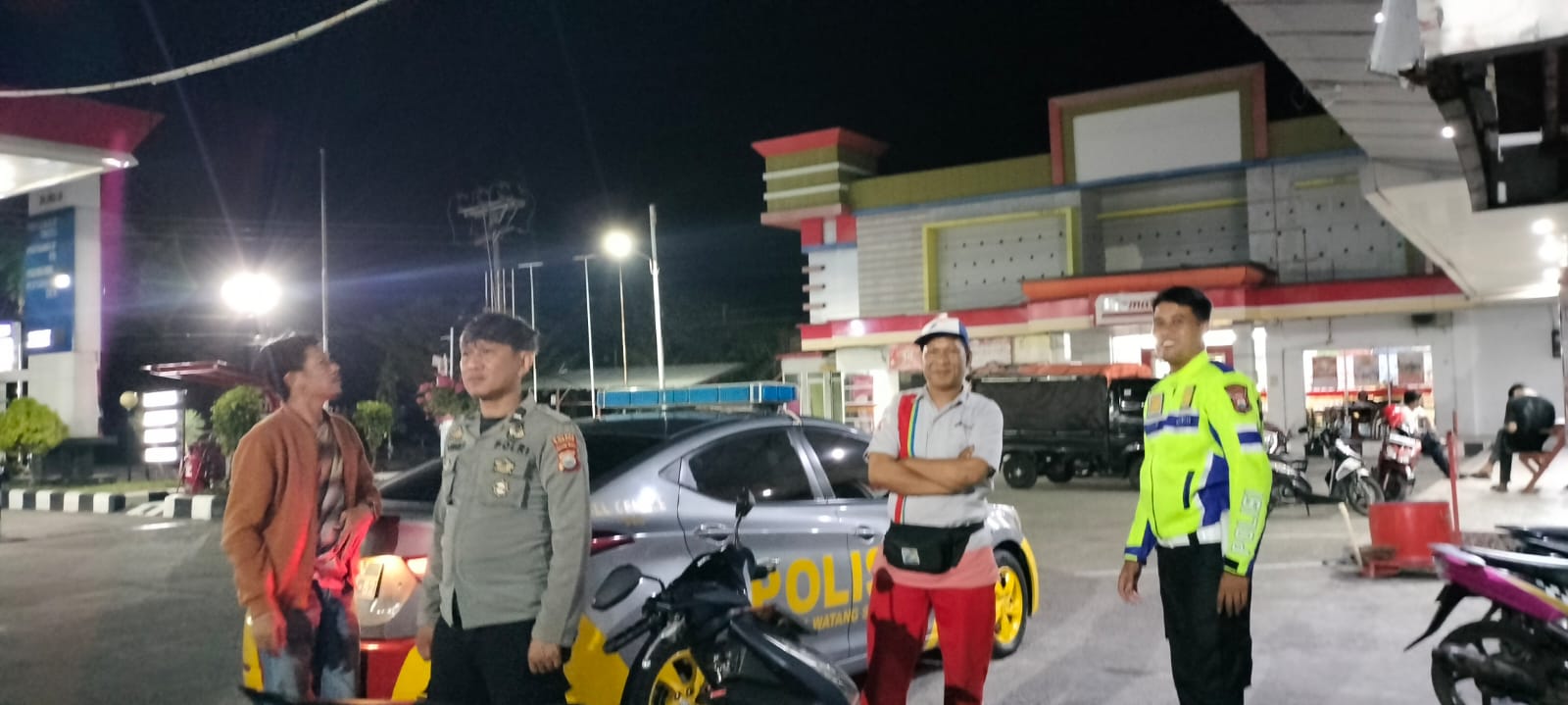 Ini Cara Polsek Watang Sawitto Antisipasi Gangguan Kamtibmas Di Malam Hari