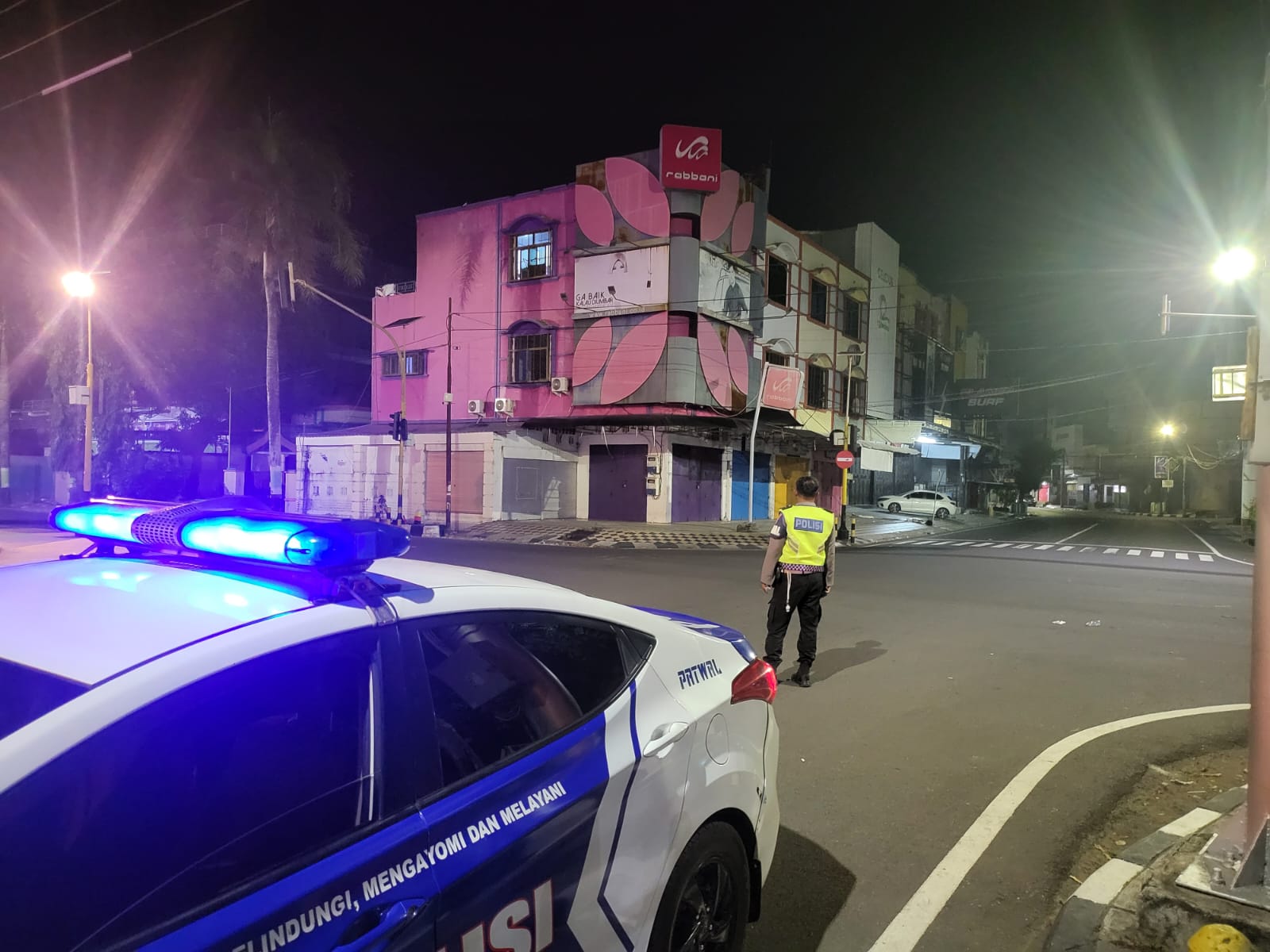 Ciptakan kamseltibcarlantas, Kasat Lantas Polres Pare-Pare Turunkan Personil Melakukan Patroli di Titik Rawan