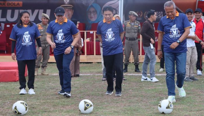 Kapolres Luwu Hadiri Pembukaan Turnamen Bupati Luwu Cup II 2023, AKBP Arisandi : Selamat Bertanding dan Junjung Tinggi Sportivitas