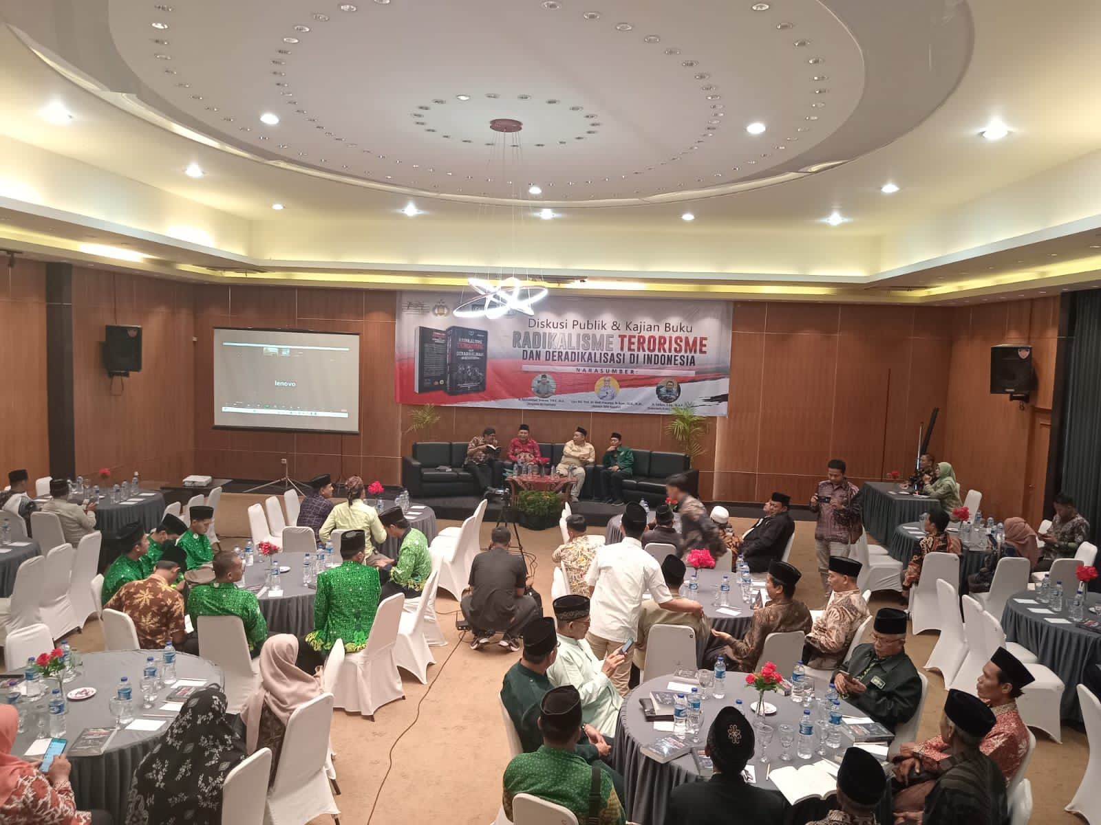 Anggota Kompolnas Ajak Masyarakat Berantas Radikalisme