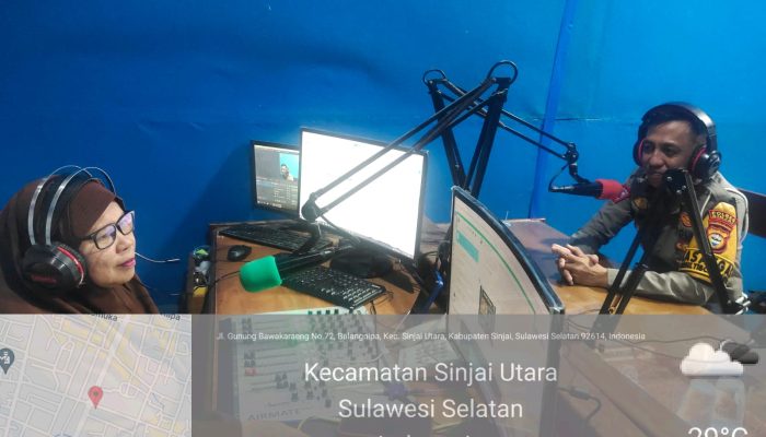 Satgas Kamseltibcarlantas Polres Sinjai Gelar Sosialisasi Melalui Radio Dalam Rangka OMB 2024