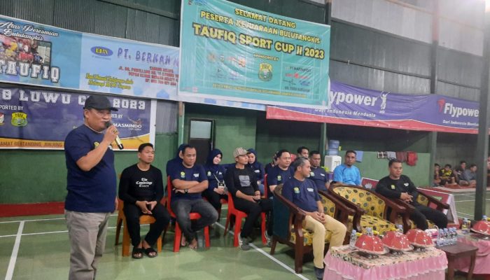 Pembukaan Kejuaraan Bulutangkis Taufiq Sport Cup II 2023, Wakapolres Luwu : Memunculkan Bibit -Bibit Baru Atlit Badminton Dan Melahirkan Regenerasi Atlet Bulutangkis di Kabupaten Luwu