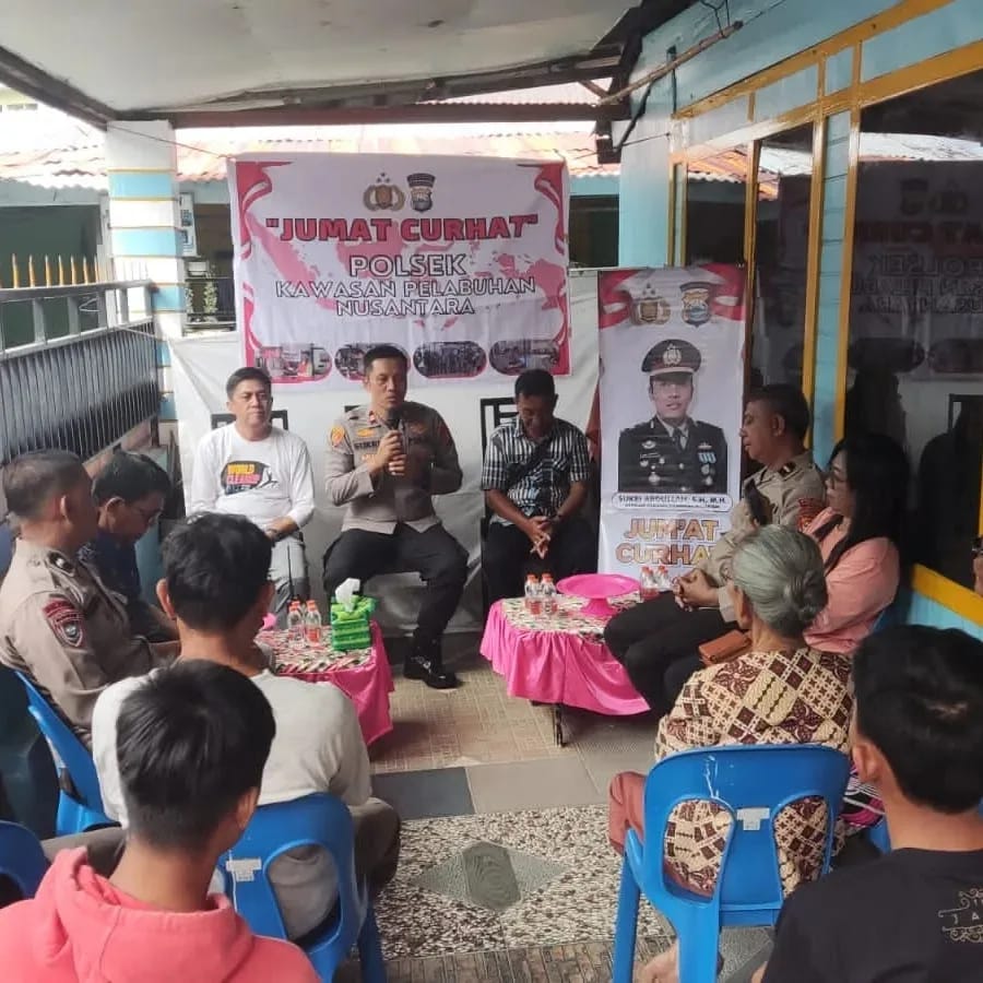 Jumat Curhat, Lurah Mallusetasi dan Kapolsek KPN Bersinergi Serap Permasalahan Warga