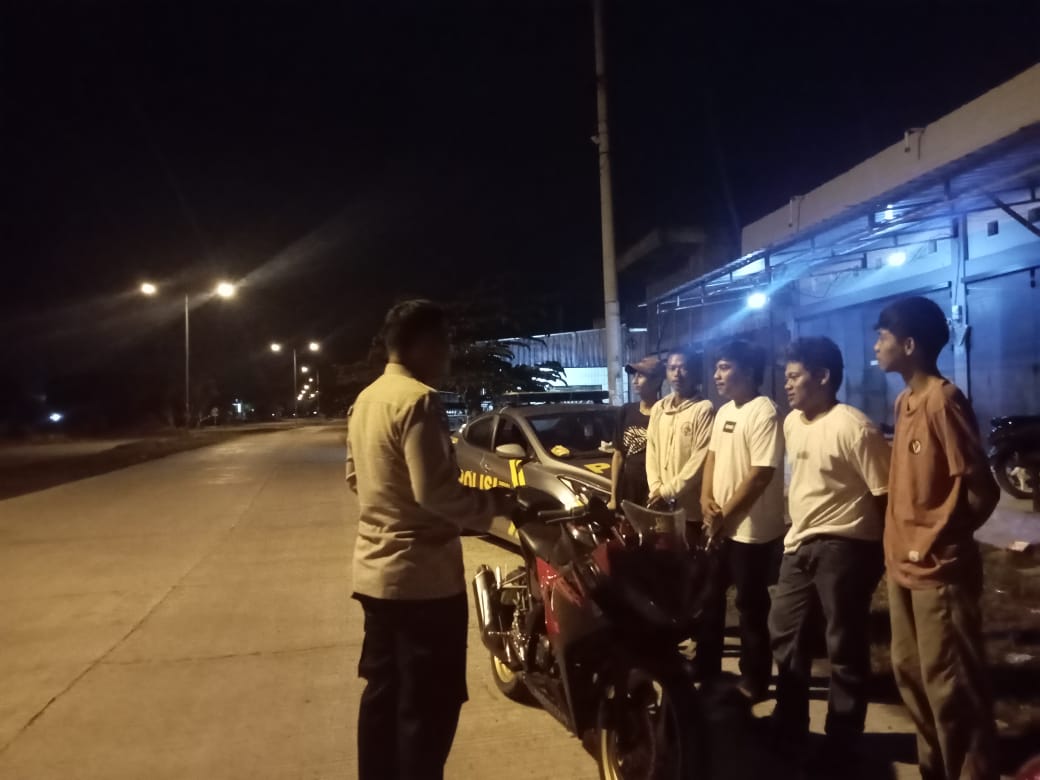 Jajaran Polsek Luwu Laksanakan Patroli Dalam Rangka Pemeliharaan Kamtibmas Jelang pemilu 2024