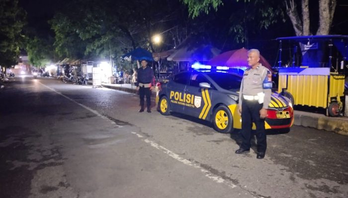Kapolsek Watang Sawitto Turunkan Personil Laksanakan Patroli Malam Hari