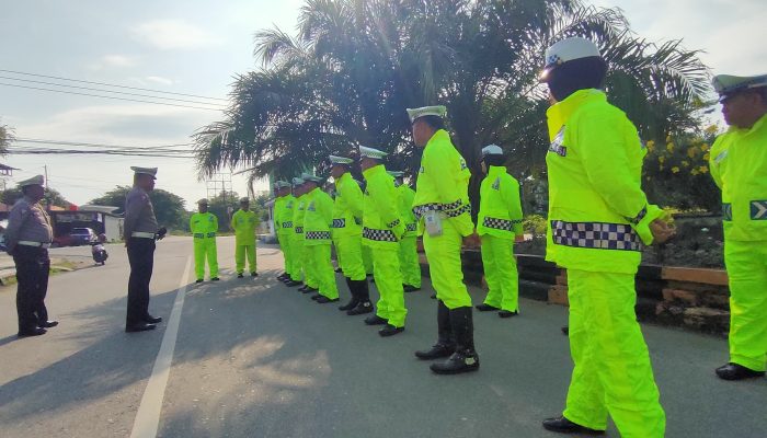 Menghadapi Musim Penghujan Sat Lantas Polres Luwu Apel Pengecekan Kelengkapan Perorangan