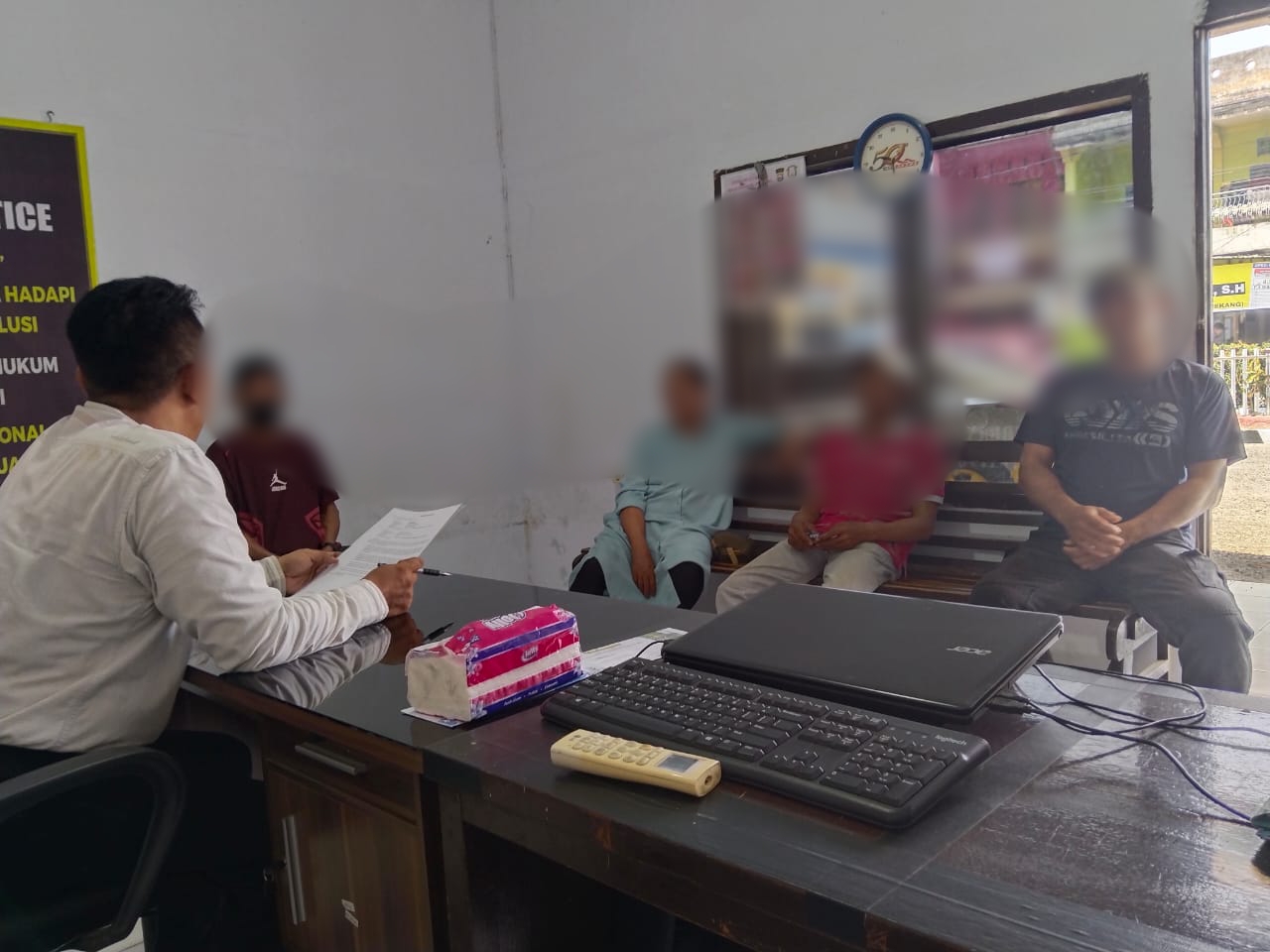 Sempat Berselisih Hinggah Menggunakan Parang, Kedua Warga Watang Sawitto Ini Berakhir Di Damaikan Oleh Unit Reskrim Polsek Watang Sawitto