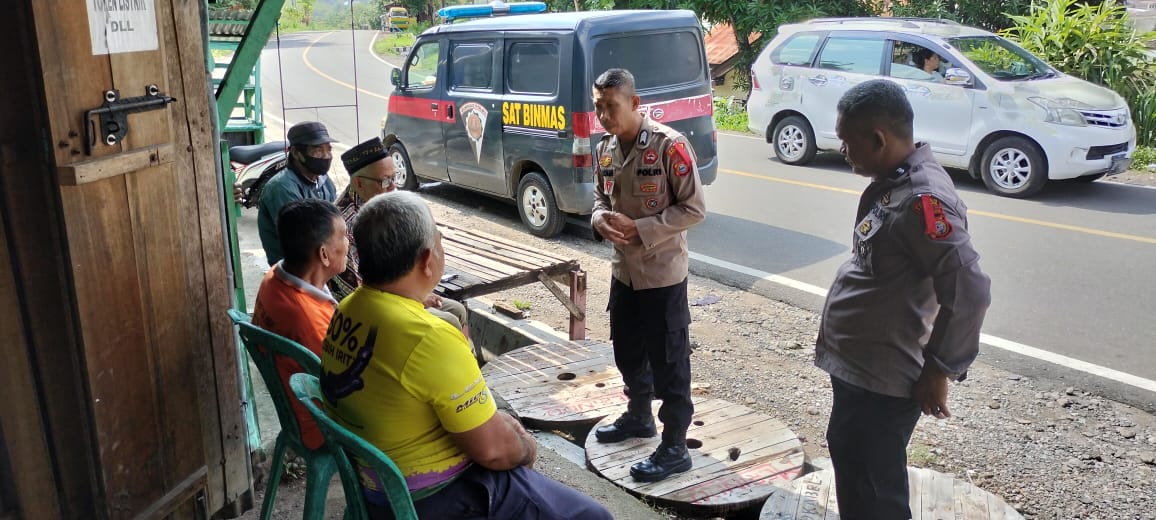 Dari Orang Ke Orang, Polisi Di Parepare Sebar Pesan Pemilu Damai