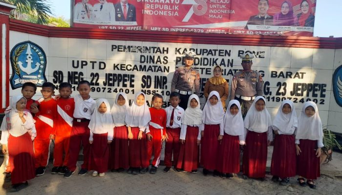 Police Goes To School, Satlantas Polres Bone Edukasi Pelajar SD