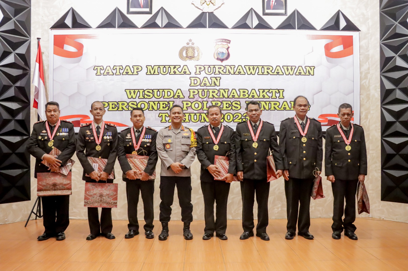 Polres Pinrang Gelar Tatap Muka Purnawirawan dan Pelepasan Purnabhakti