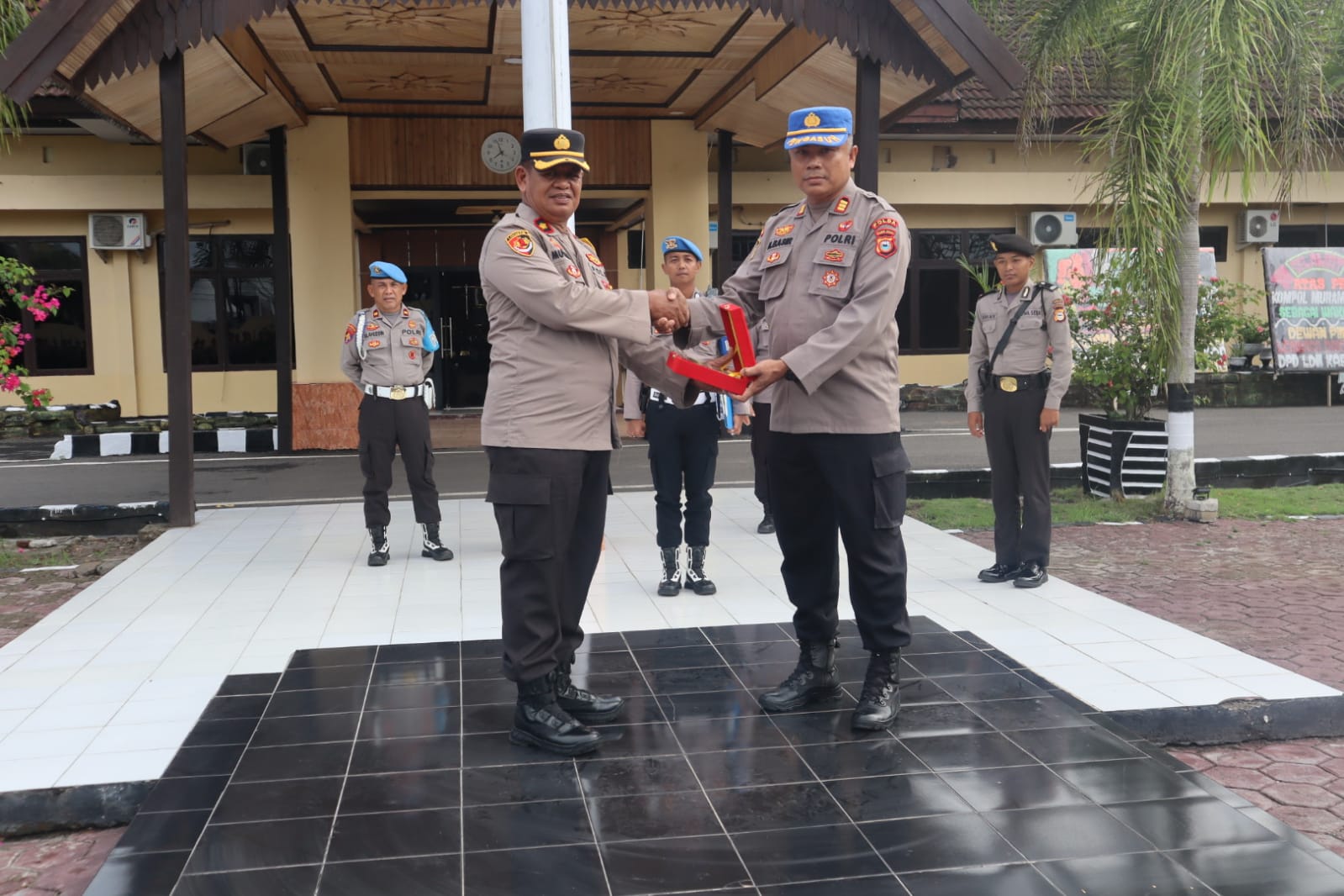 Wakapolres Pinrang Pimpin Pelepasan Siswa SPN Polda Sulsel Yang Latja Di Polres Pinrang