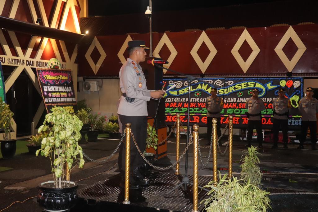 Kapolres Pimpin Pelepasan Siswa Latja SPN Batua Di Mapolres Soppeng