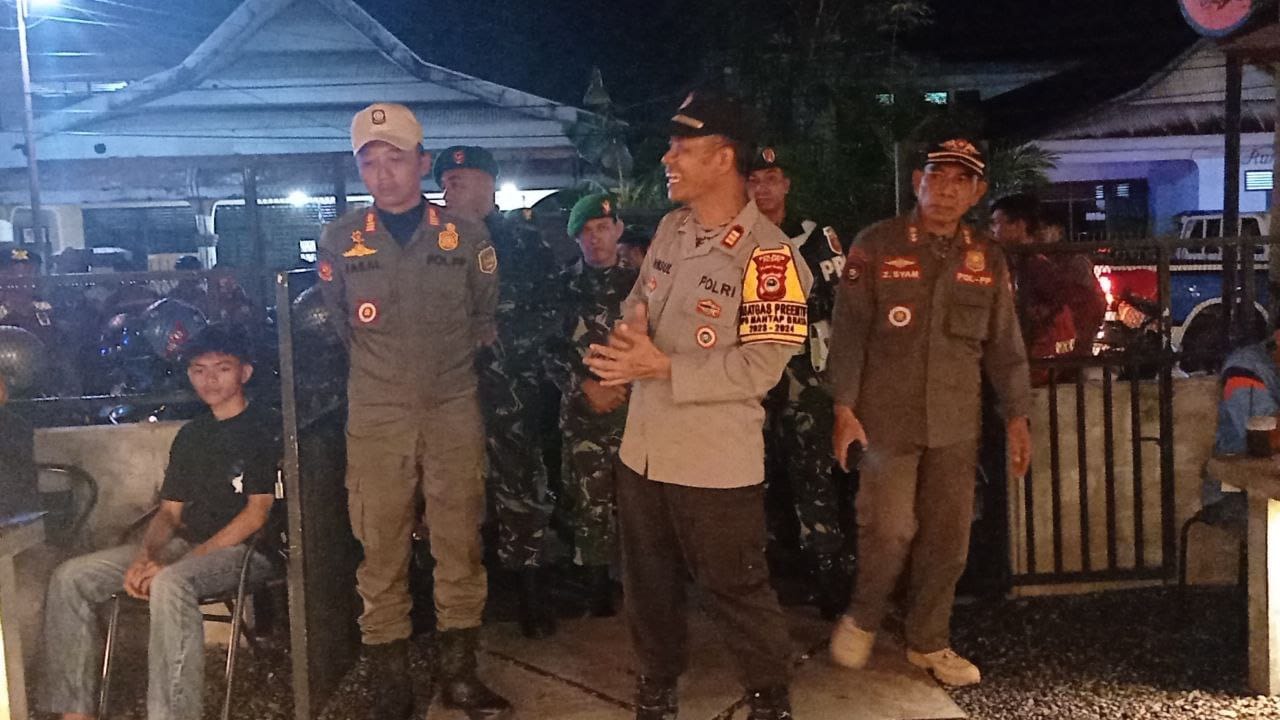 Jaga Kamtibmas, TNI-Polri dan Satpol PP Kota Palopo Laksanakan Patroli Malam hari