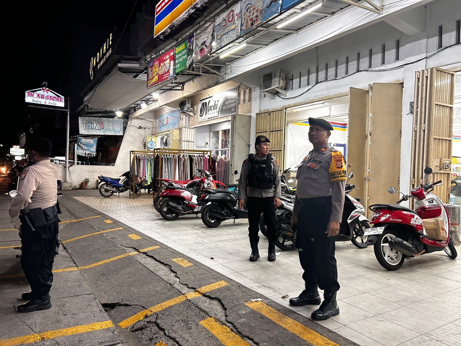 Sat Samapta Polres Pinrang Laksanakan Patroli Malam Hari Guna Antisipasi Gangguan Kamtibmas