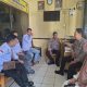 Pastikan Netralitas Polri Dalam Tahapan Pemilu 2024, Panwascam Silaturahmi Dengan Polsek Majauleng