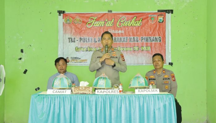 Laksanakan Jumat Curhat, Kapolres Pinrang Tampung Keluhan Masyarakat Di Gedung PKK kec. Cempa