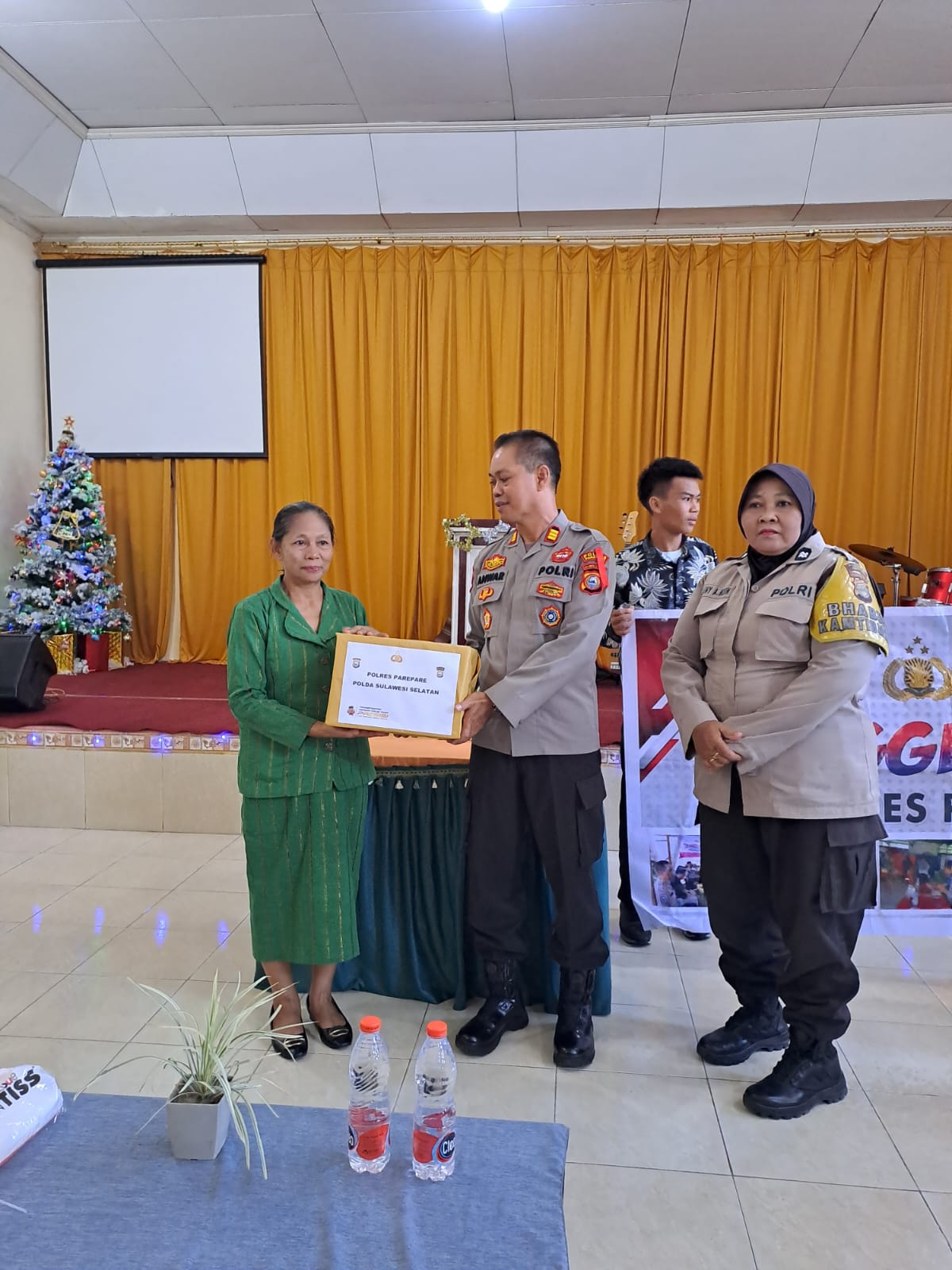 Melalui Minggu Kasih, Polres Parepare Bangun Sinergi Dengan Jemaat Gereja Kasih Anugerah