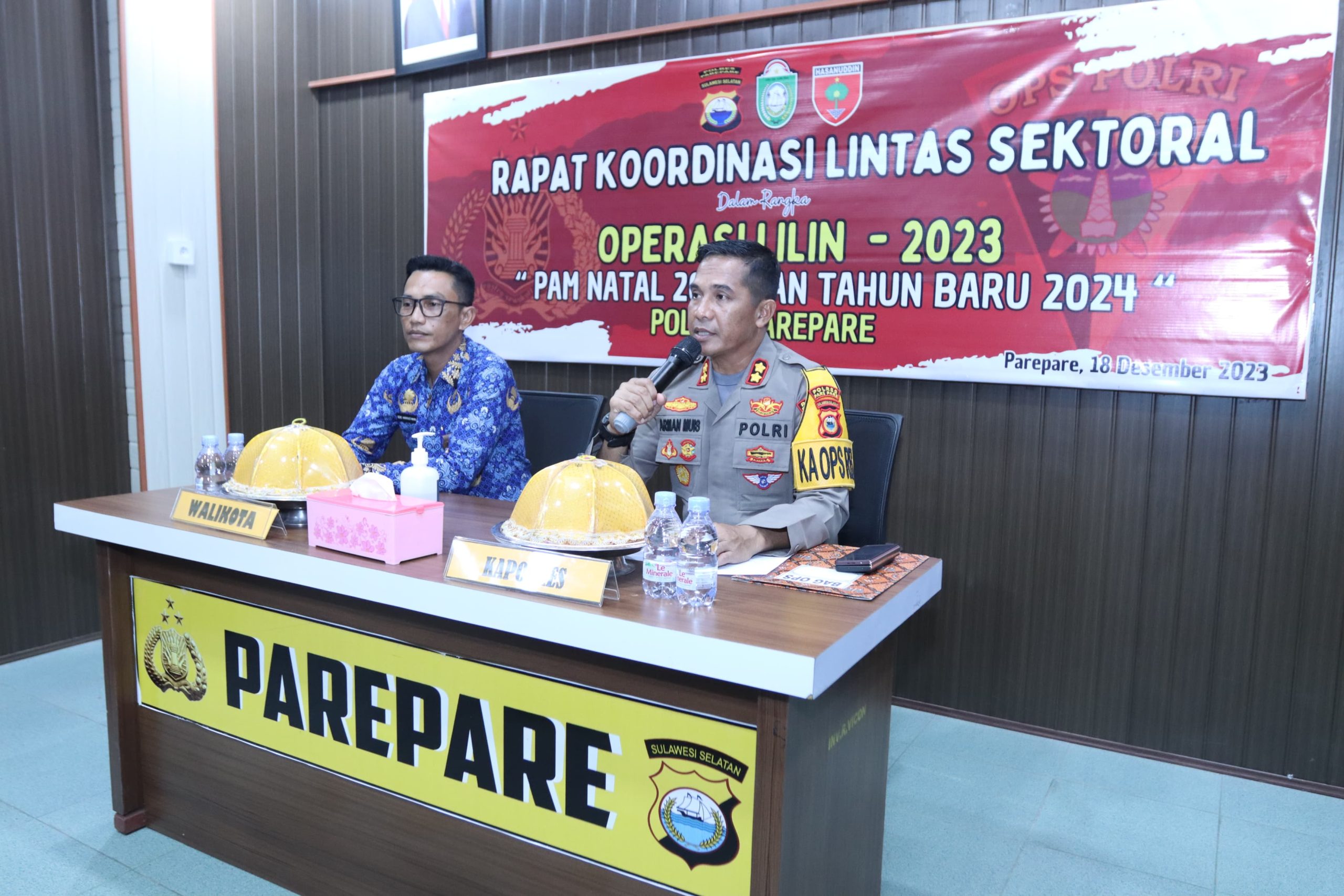 Polres Parepare Gelar Rapat Kordinasi Lintas Sektoral Sebanyak 450 Personil Gabungan Siaga Malam Natal Dan Tahun Baru