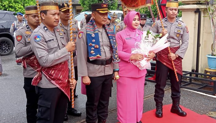 Polres Luwu Timur Sambut AKBP Zulkarnain