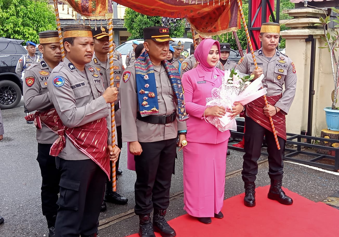 Polres Luwu Timur Sambut AKBP Zulkarnain