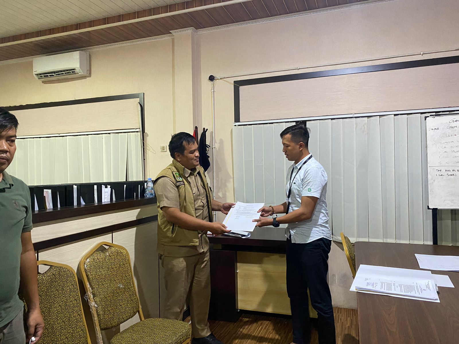 Bersama Instansi Terkait, Kasat Res Narkoba Polres Sidrap Pimpin Asesmen 8 Orang Pecandu Narkoba