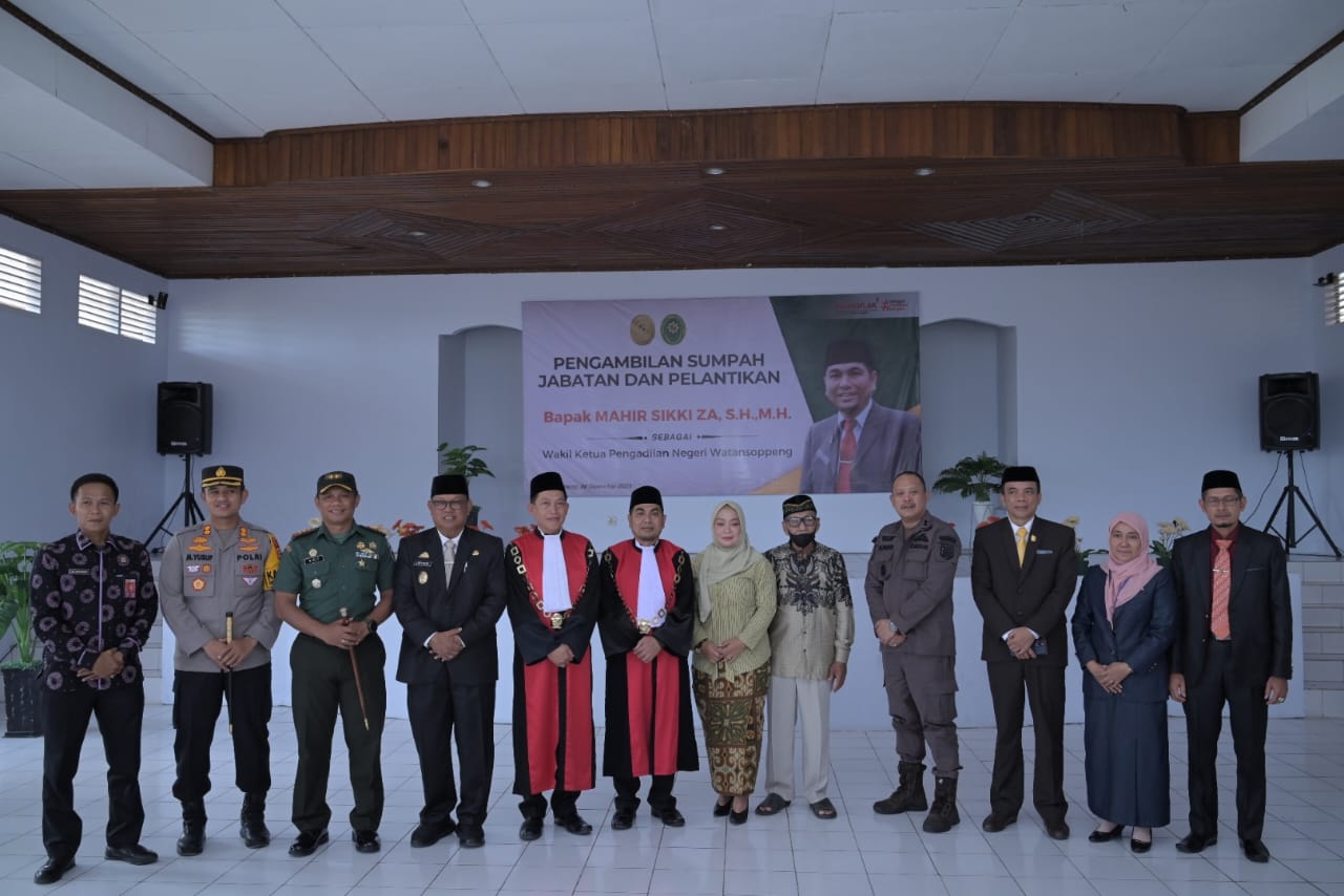 Kapolres Soppeng Hadiri pelantikan dan Pengambilan Sumpah Jabatan Wakil ketua Pengadilan Negeri
